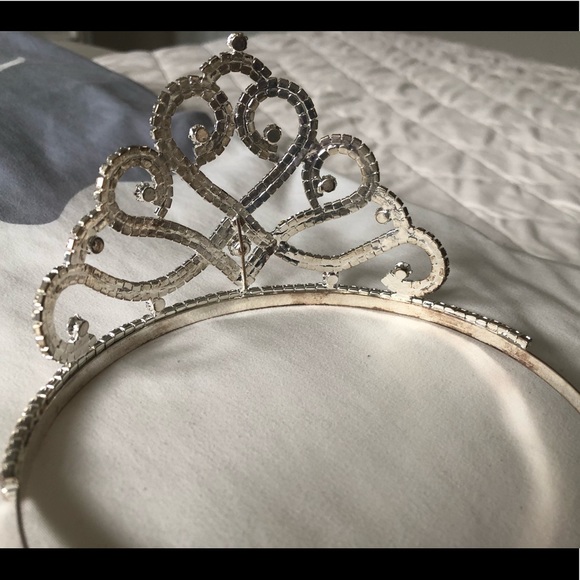 Cubic Zirconia crystal tiara princess wedding - Picture 6 of 11